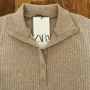 *BRAND NEW* ZARA SWEATER